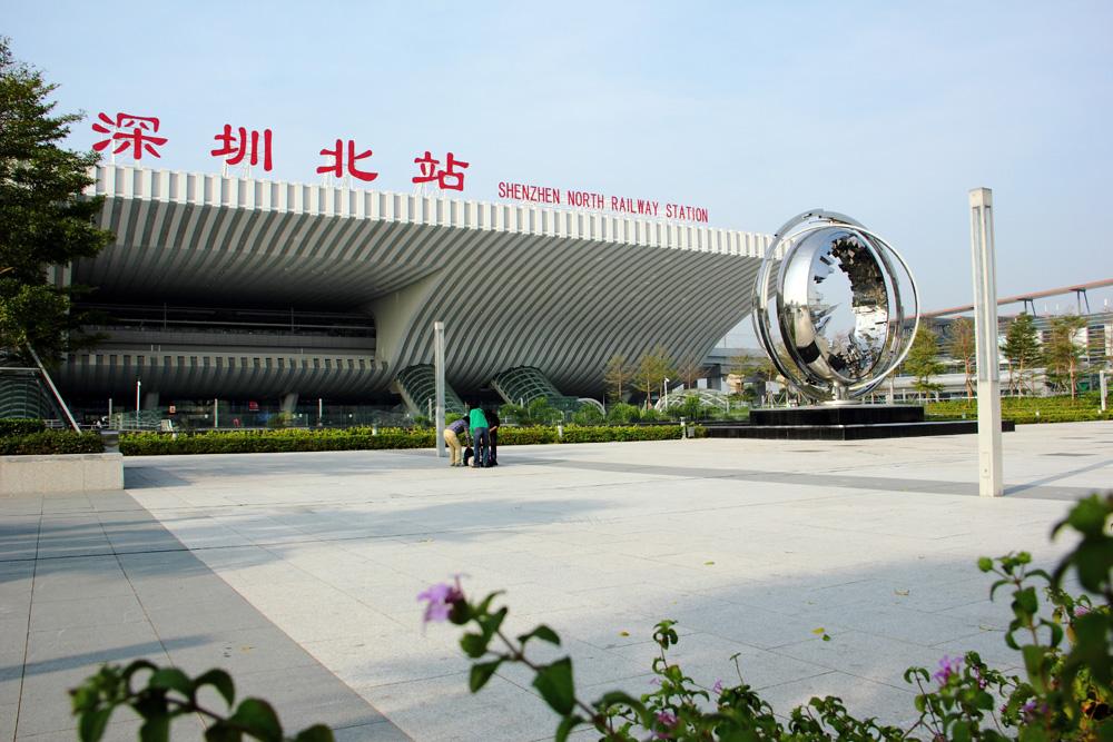 高鐵深圳北站使用金銳氟碳鋁單板案例